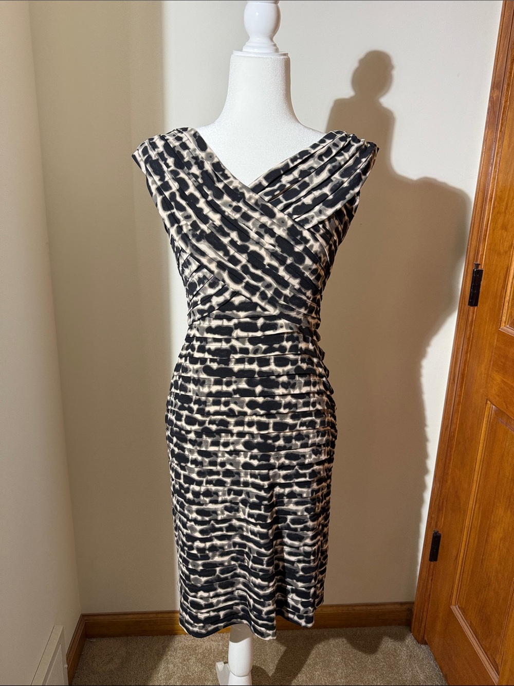 Adrianna Papell Black and Cream Faux-Wrap Ruched Midi Dress